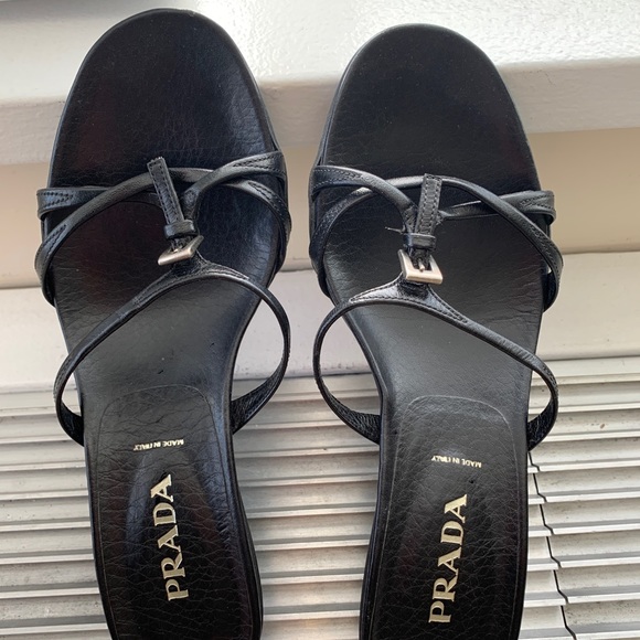 Prada black low heel strappy sandal, 6.5 (36.5) - Picture 2 of 4